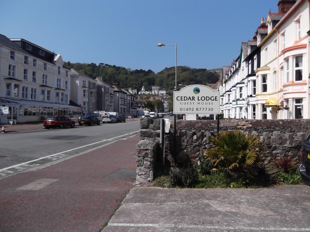 Cedar Lodge Llandudno Exterior foto